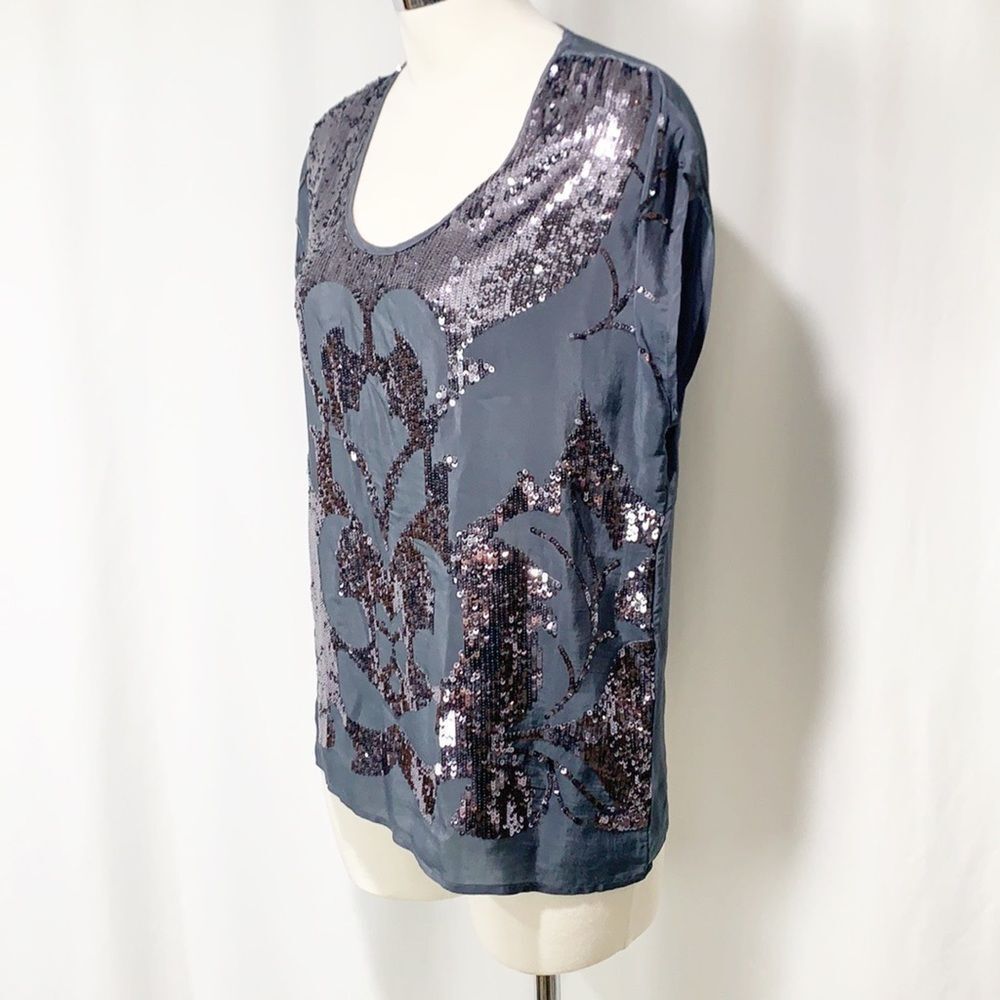 Velvet by Graham & Spencer Grey Sequin Top XS - Picture 5 of 11
